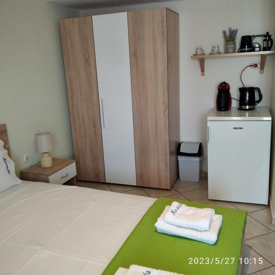 Miranda Studios Paliouri Exteriér fotografie